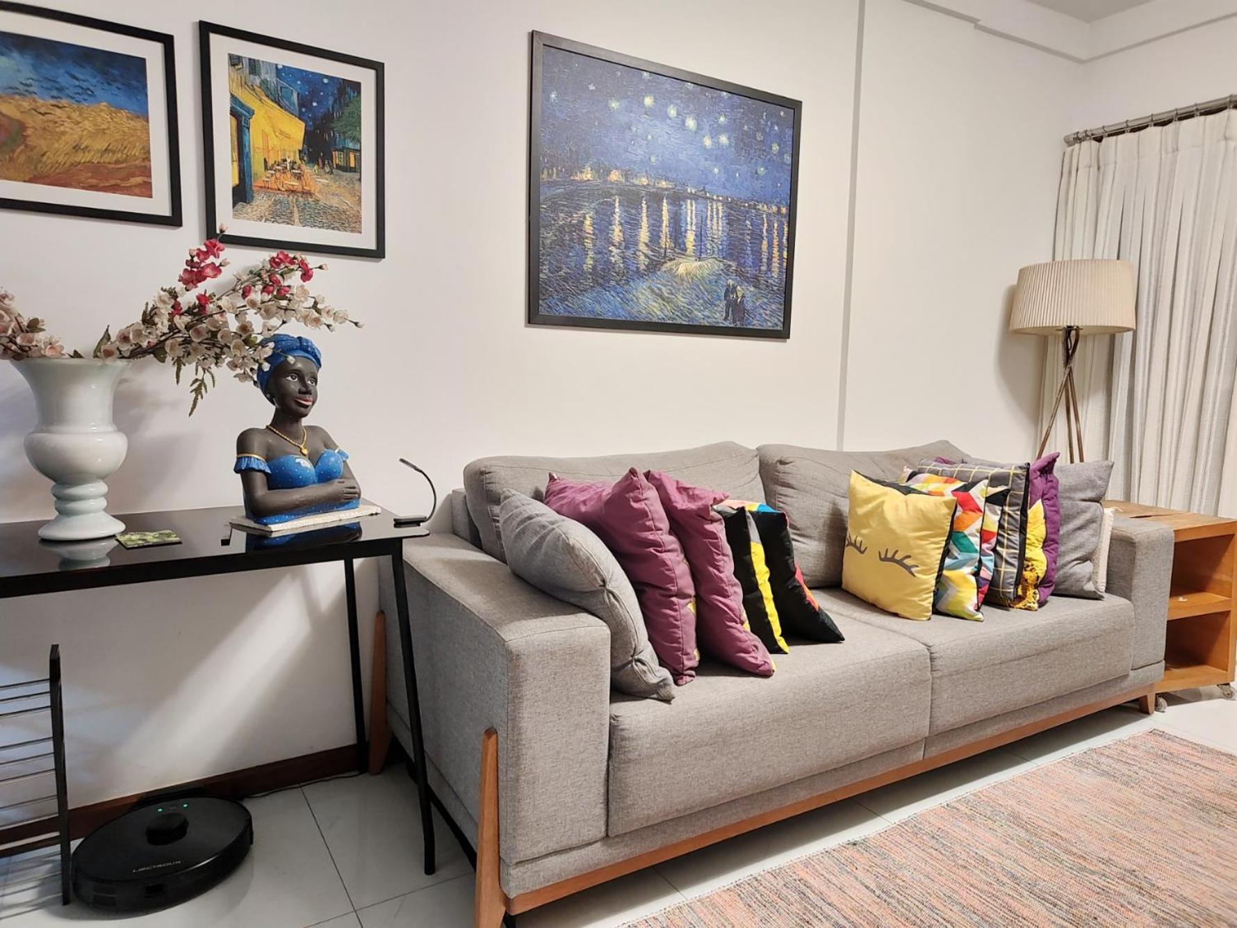 Hostel For One Com Quarto De Solteiro E Banheiro Privativos Βιτόρια Εξωτερικό φωτογραφία